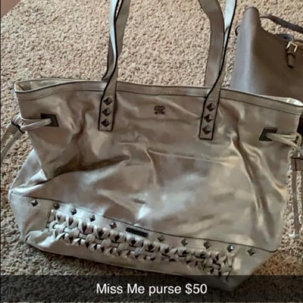 Name brand women’s purses